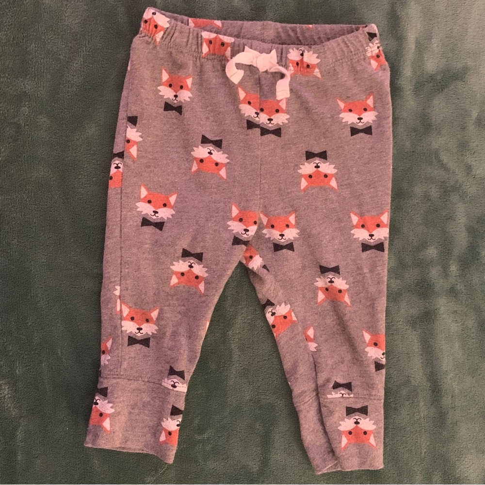 *** Bundle 5 for $15 *** CAT & JACK - fox pants 🦊🦊